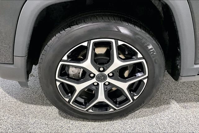 Used 2025 Jeep Compass Limited AWD/4WD image 40