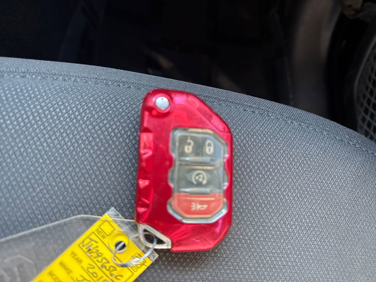 Used 2018 Jeep Wrangler Unlimited Sahara image 21