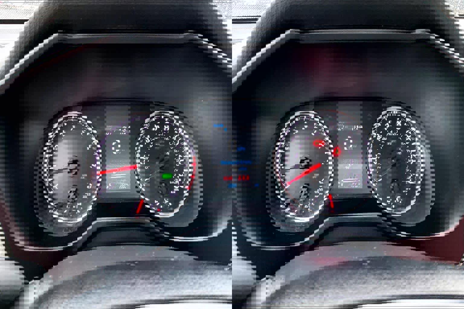 Used 2021 Toyota RAV4 XLE Premium image 23