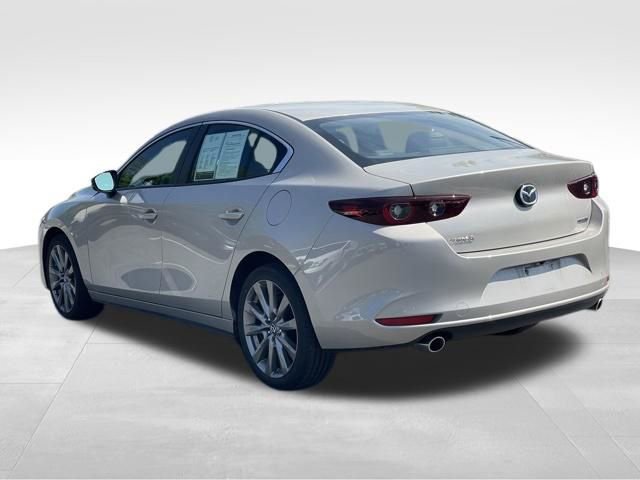 Used 2024 MAZDA MAZDA3 s FWD image 3
