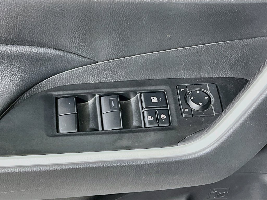 Certified 2024 Toyota RAV4 LE AWD/4WD image 16