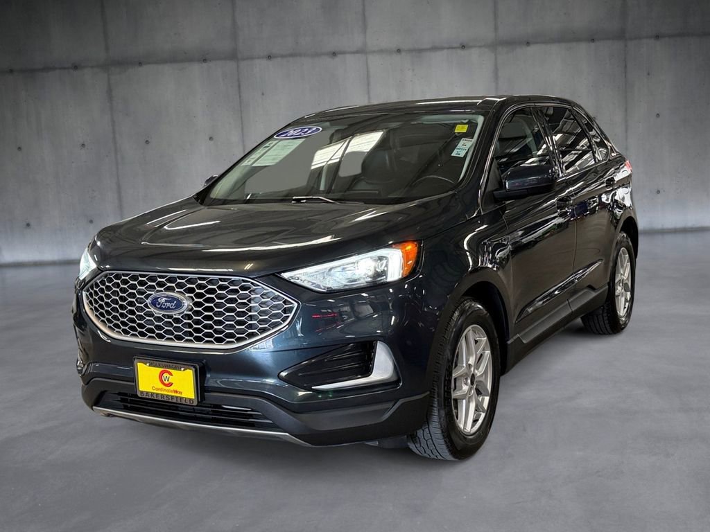 Used 2023 Ford Edge SEL image 1