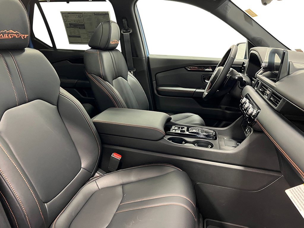 New 2025 Honda Pilot TrailSport image 30