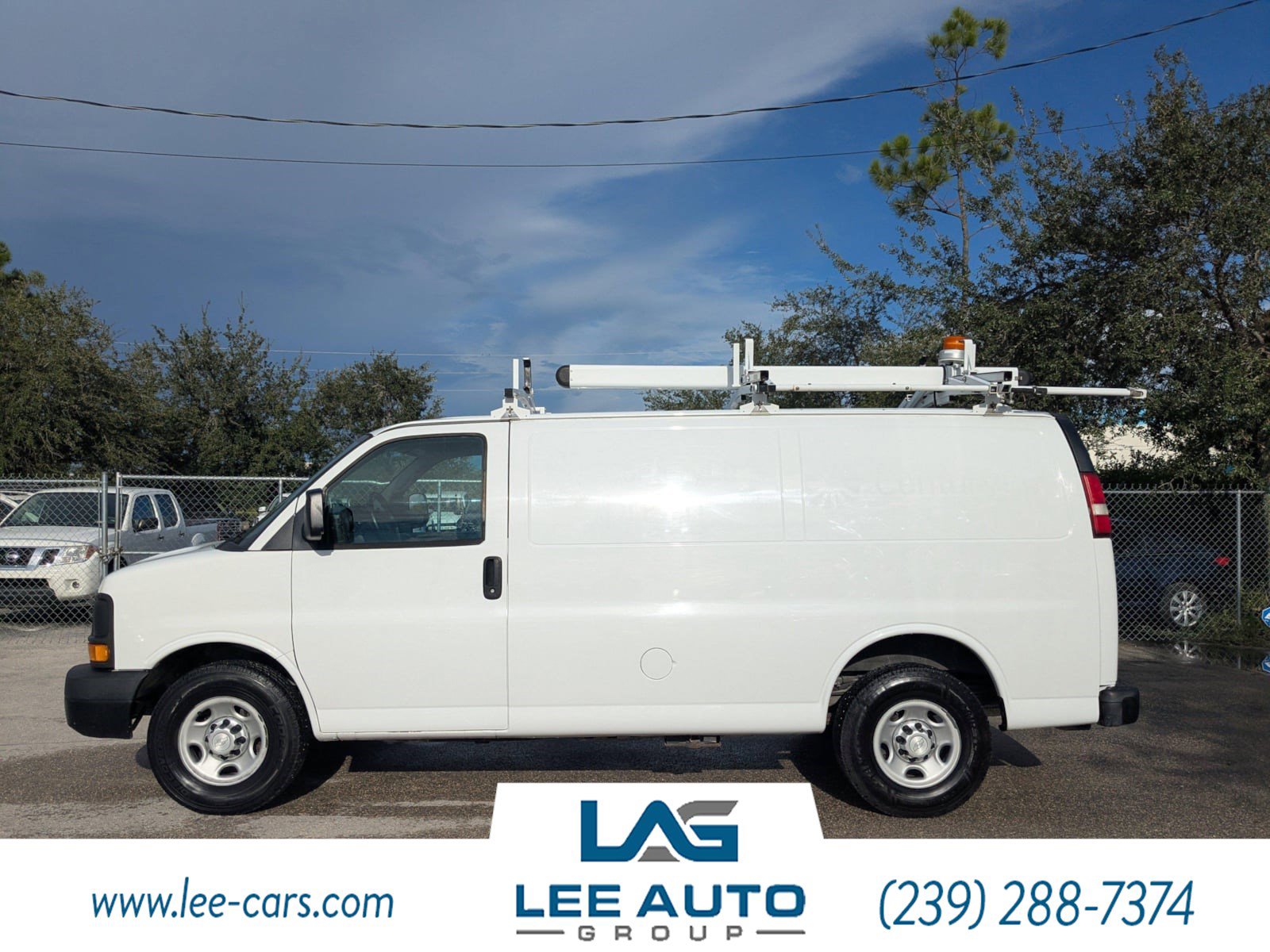 Used 2015 Chevrolet Express 2500 image 6