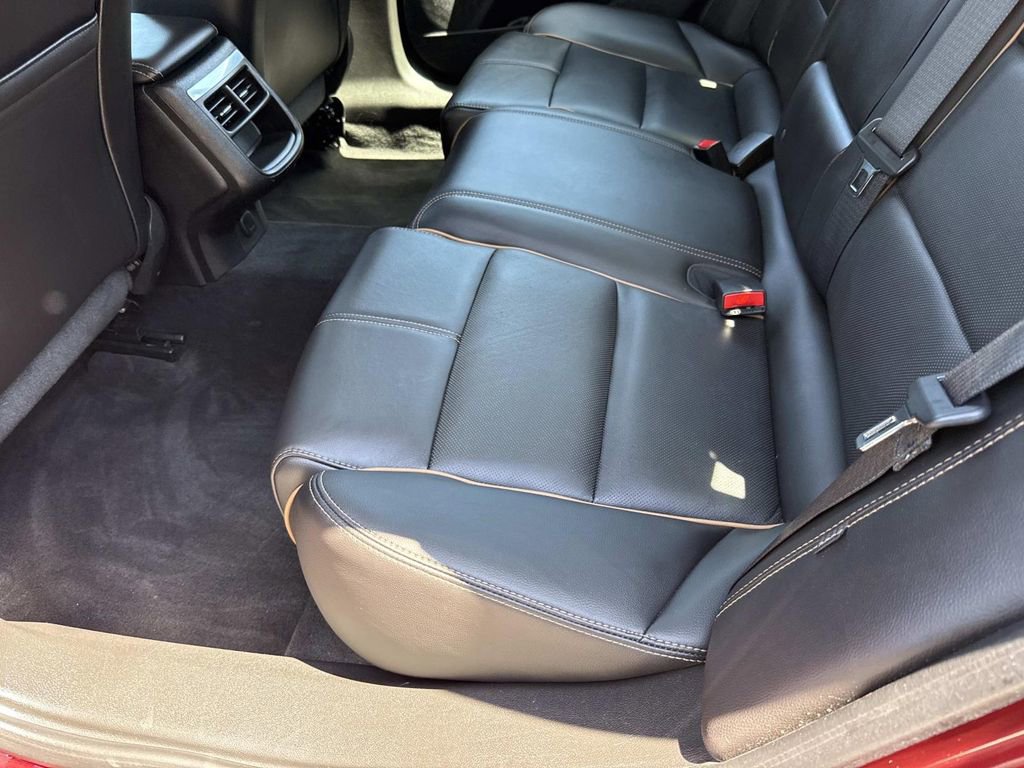 Used 2016 Chevrolet Impala LTZ FWD image 16