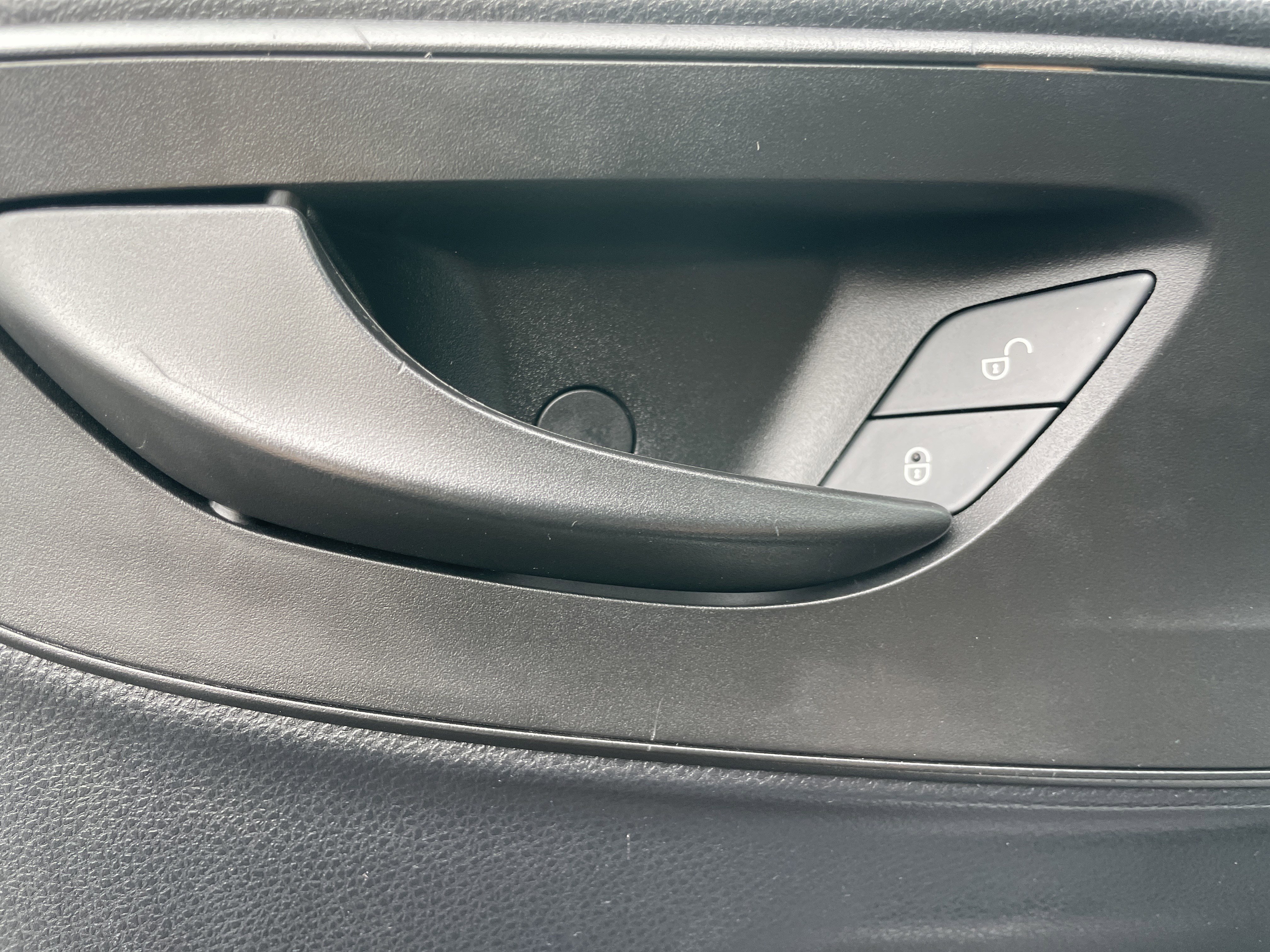 Used 2019 Mercedes-Benz Sprinter 1500 image 30