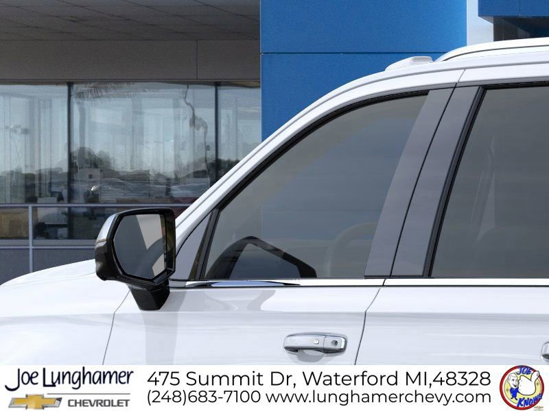 New 2026 Chevrolet Suburban Premier image 12