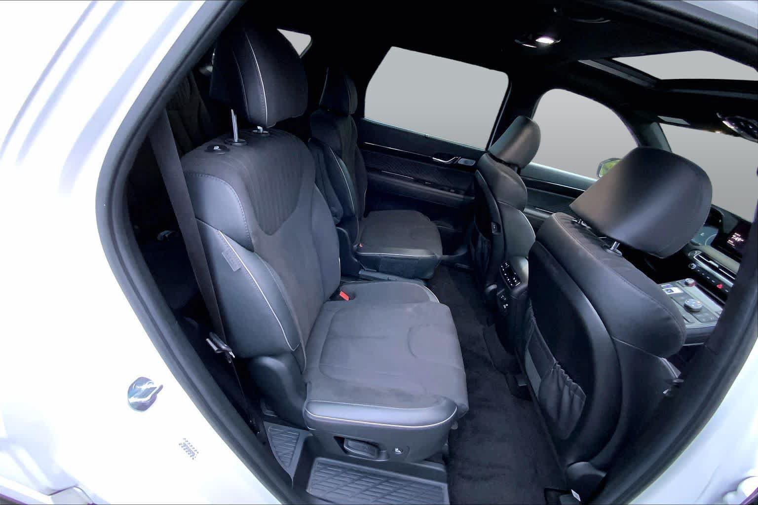 Used 2024 Hyundai Palisade Calligraphy AWD/4WD image 17