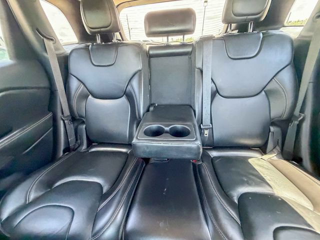 Used 2017 Jeep Cherokee Limited FWD image 10