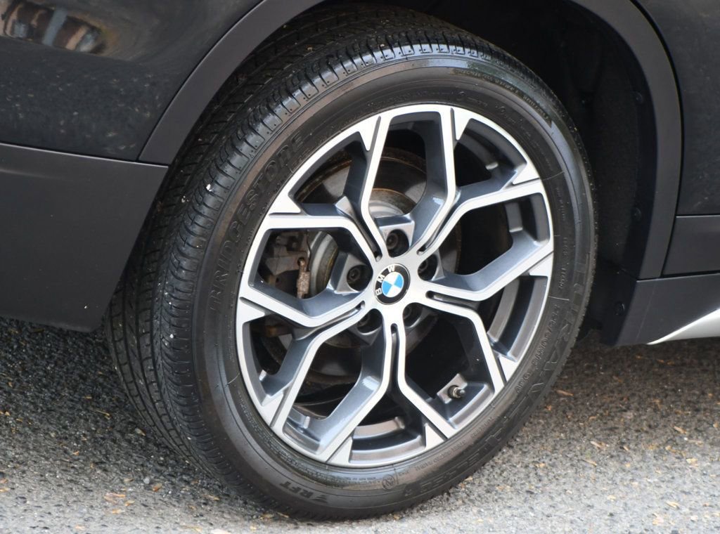Used 2021 BMW X1 xDrive28i w/ Convenience Package image 12
