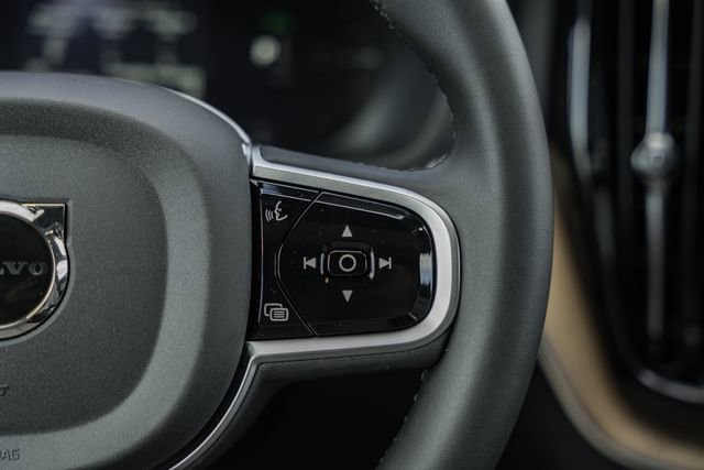 New 2026 Volvo XC60 T8 Plus w/ Protection Package Premier image 28