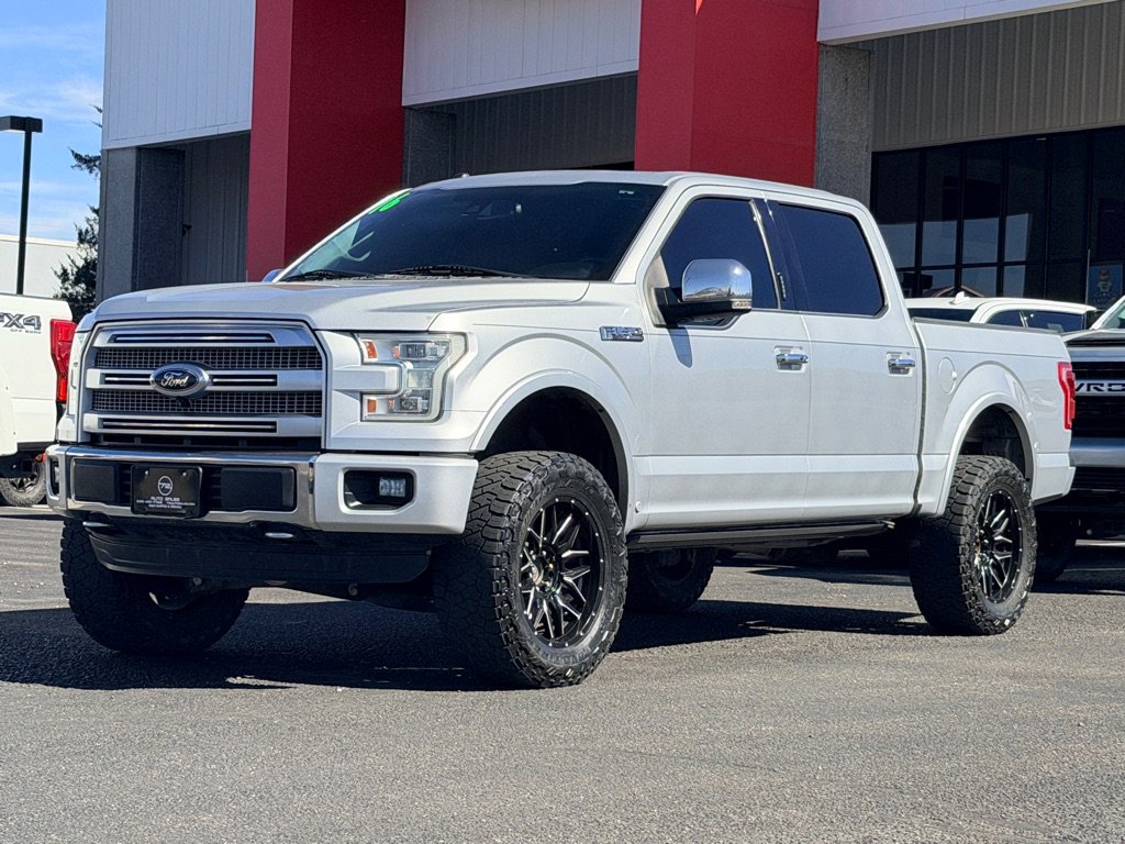 Used 2016 Ford F150 Platinum w/ Equipment Group 701A Luxury image 30