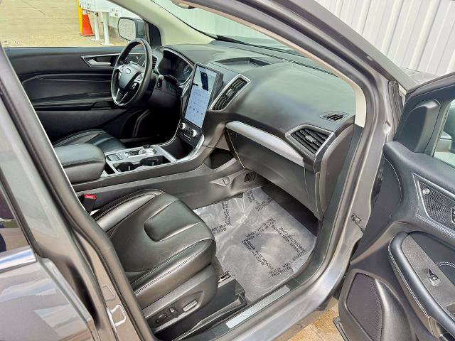 Certified 2021 Ford Edge Titanium AWD/4WD image 21