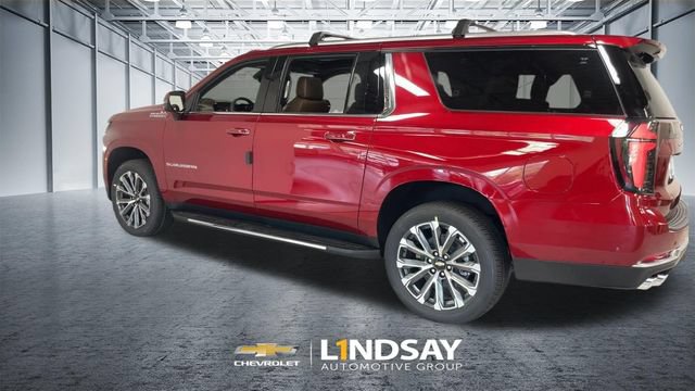 New 2026 Chevrolet Suburban High Country w/ Sun And Tow Package AWD/4WD image 7