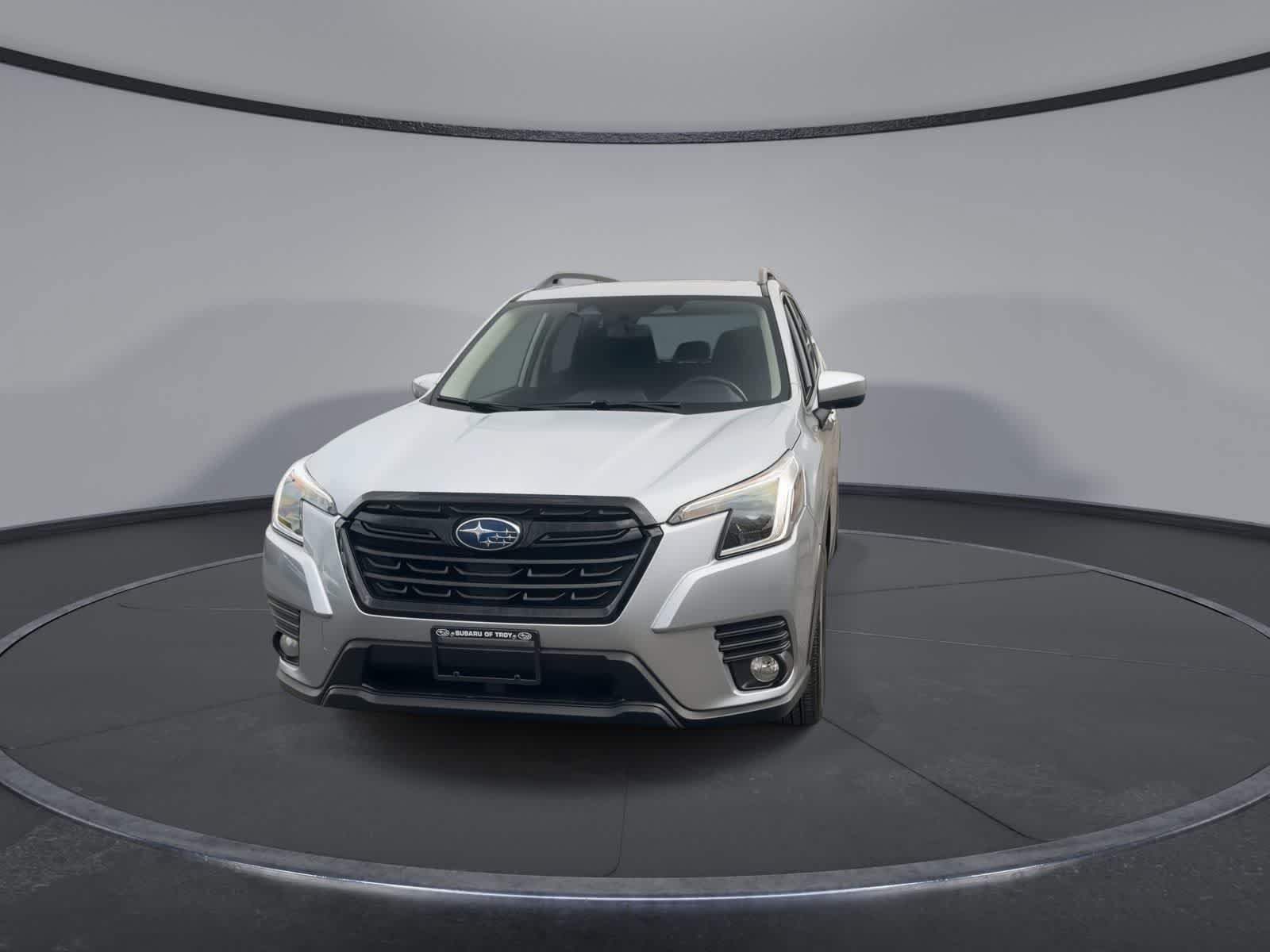 Certified 2023 Subaru Forester Premium image 3