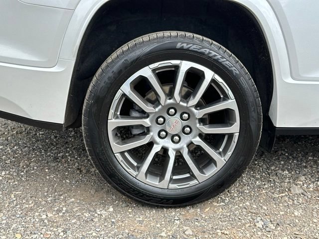 Used 2021 GMC Acadia Denali w/ Denali Ultimate Package AWD/4WD image 23
