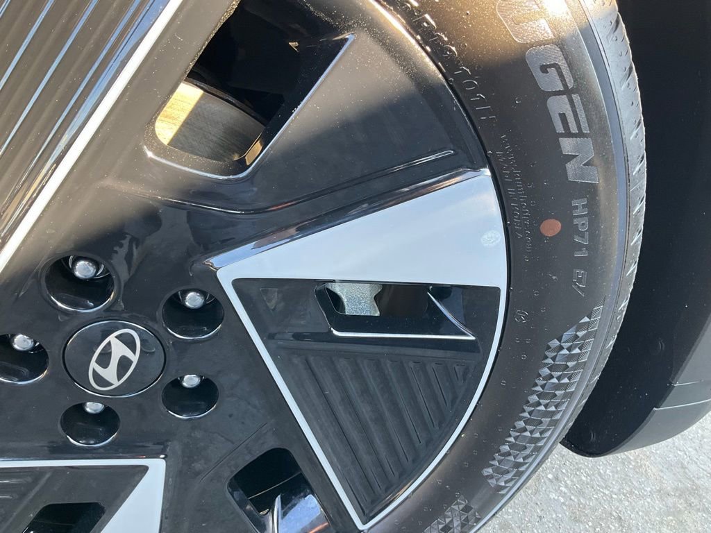 Used 2025 Hyundai Ioniq 5 SEL image 78