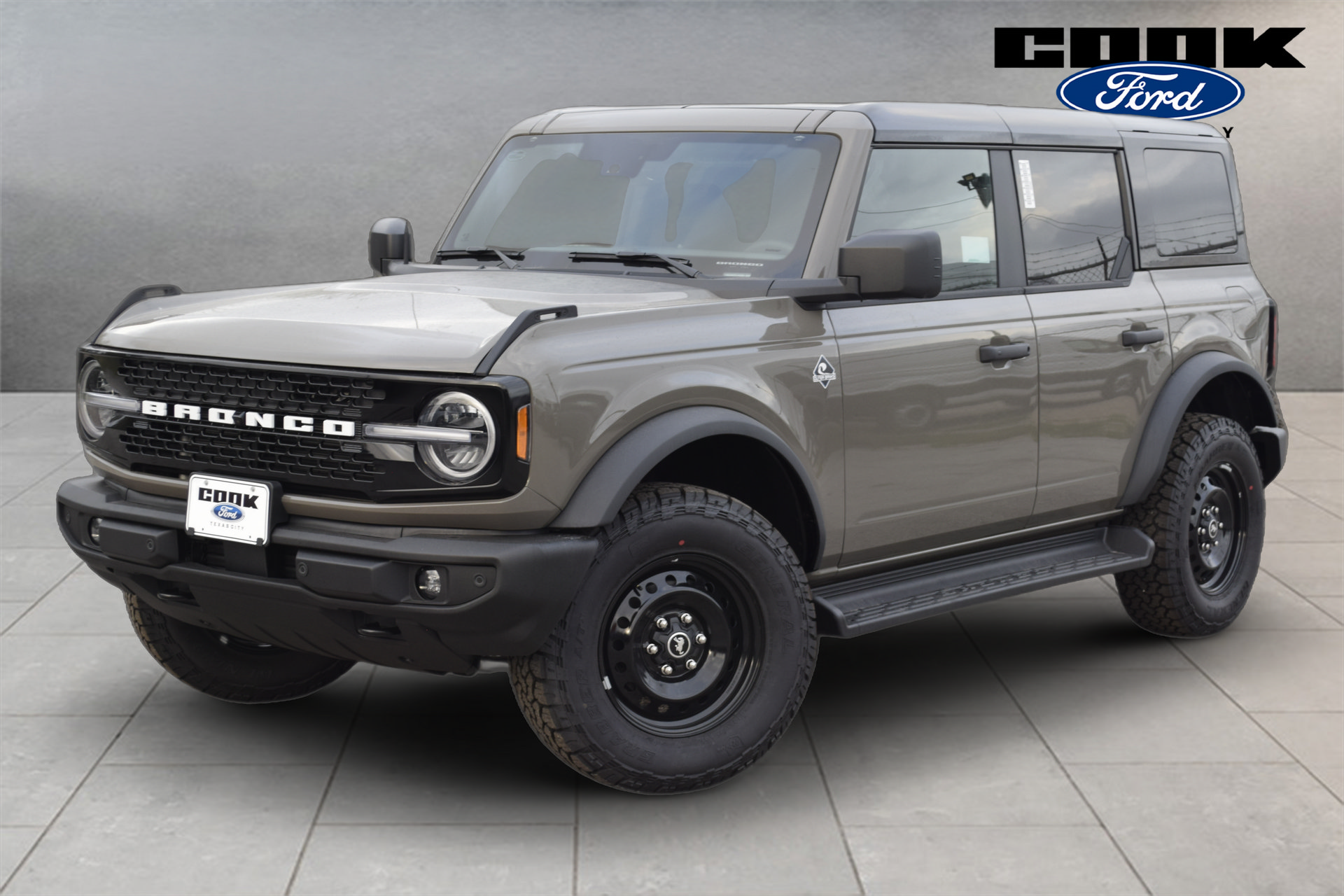 New 2026 Ford Bronco Outer Banks AWD/4WD image 1