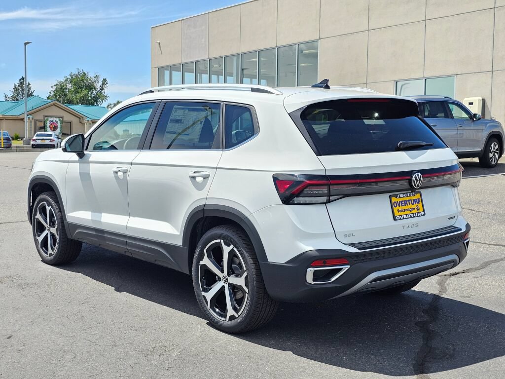New 2026 Volkswagen Taos SEL AWD/4WD image 4