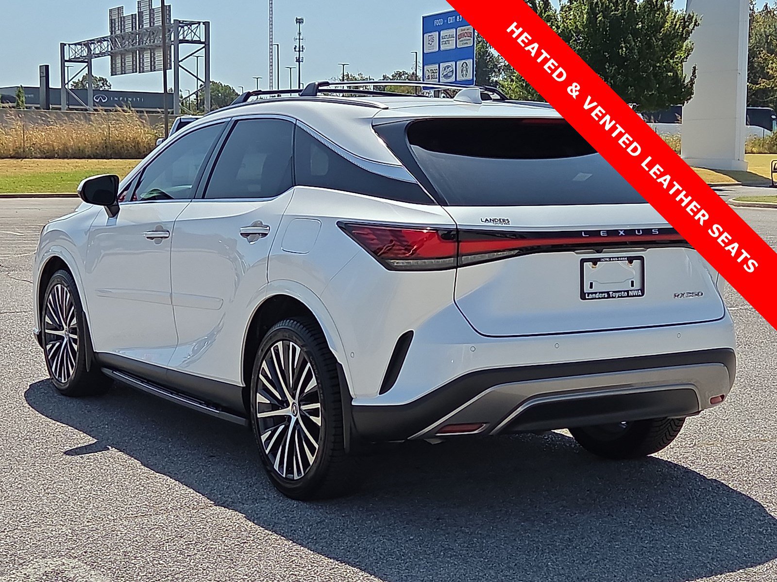 Used 2024 Lexus RX 350 Premium Plus w/ Convenience Package FWD image 4