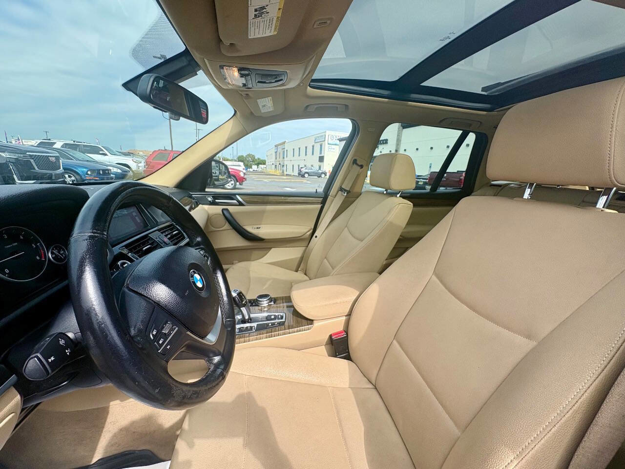 Used 2015 BMW X3 xDrive28d image 10