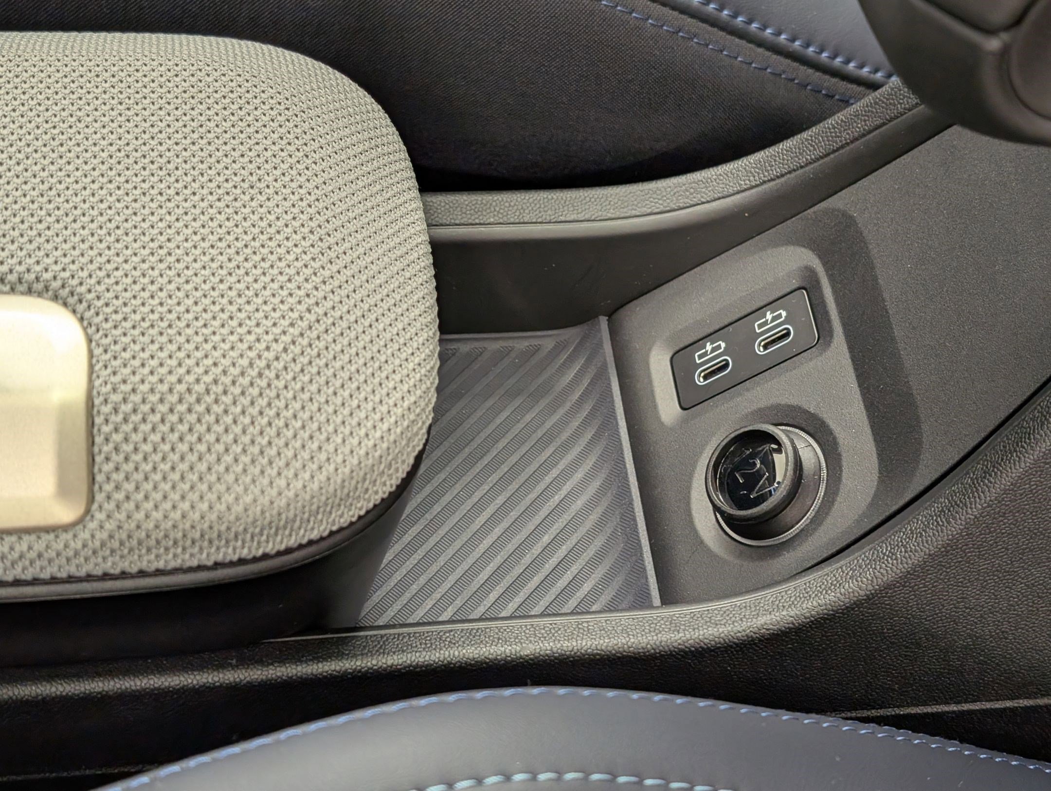 Used 2025 MINI Cooper S image 25