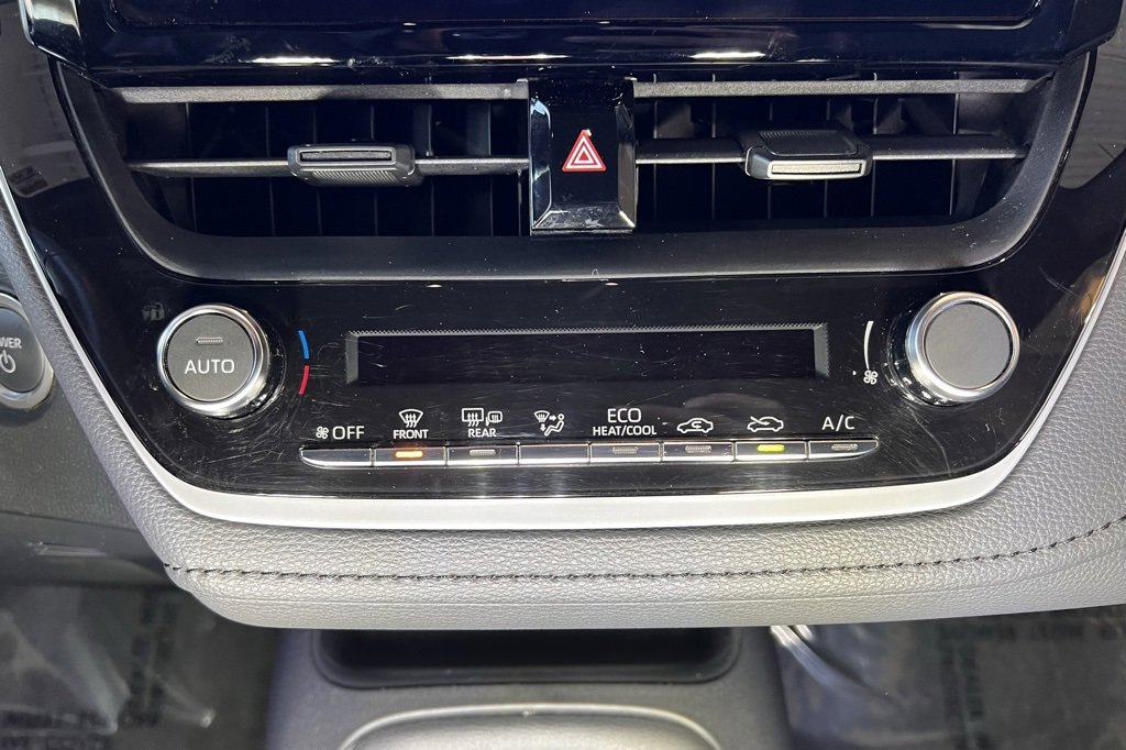 Certified 2024 Toyota Corolla SE image 30