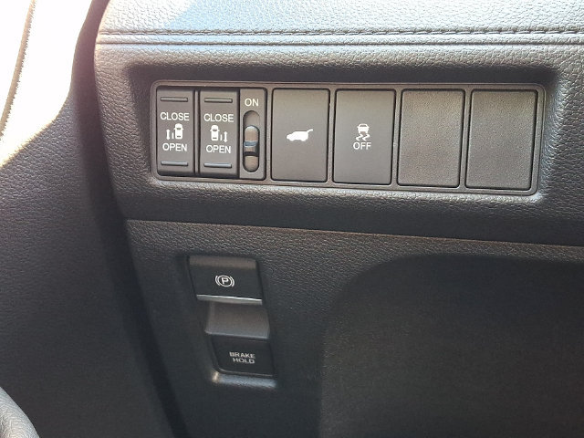 Certified 2026 Honda Odyssey EX-L image 25