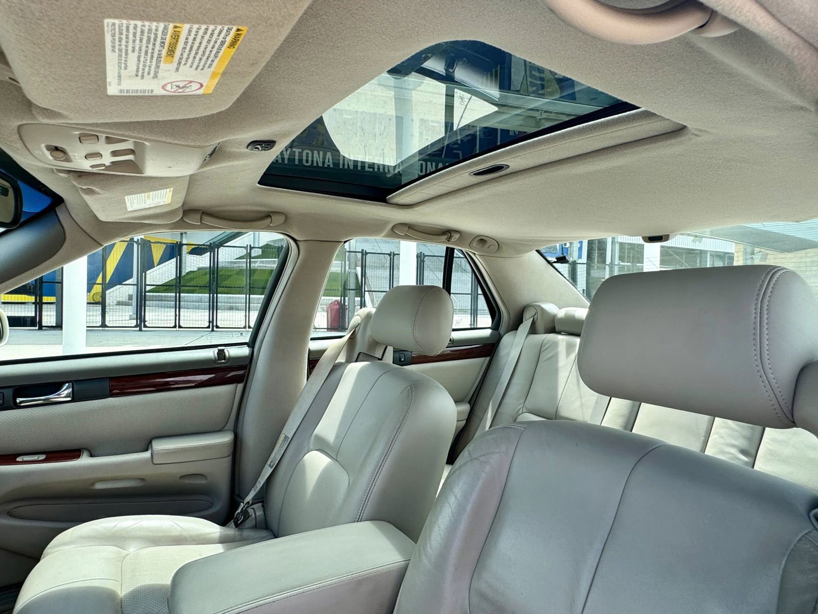 Used 2003 Cadillac Seville STS w/ Preferred Equipment Group image 19