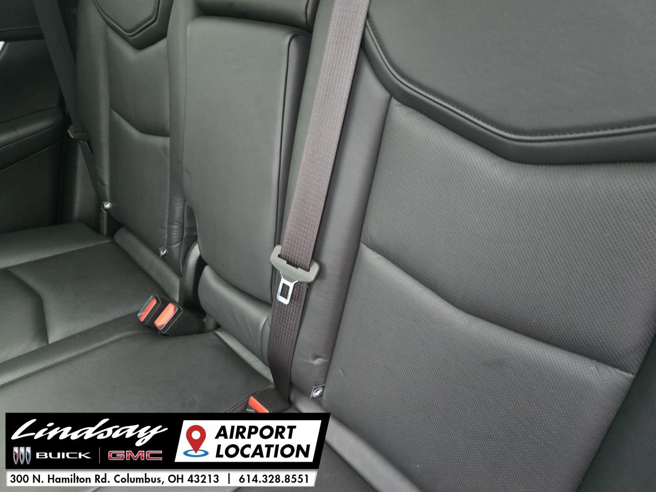 Used 2018 Cadillac XT5 Luxury w/ Driver Awareness Package image 26