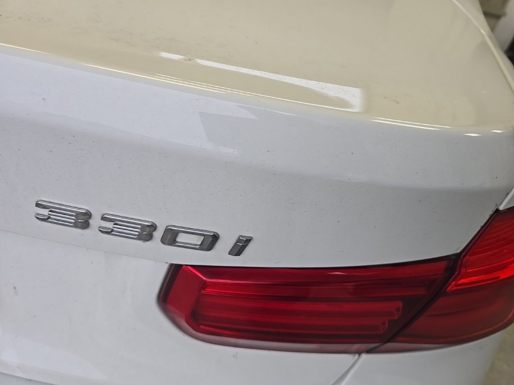 Used 2018 BMW 330i Sedan image 8