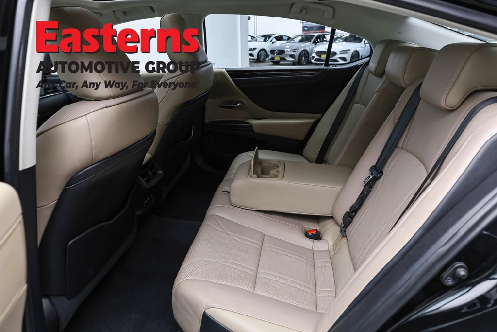 Used 2020 Lexus ES 350 w/ Accessory Package FWD image 24