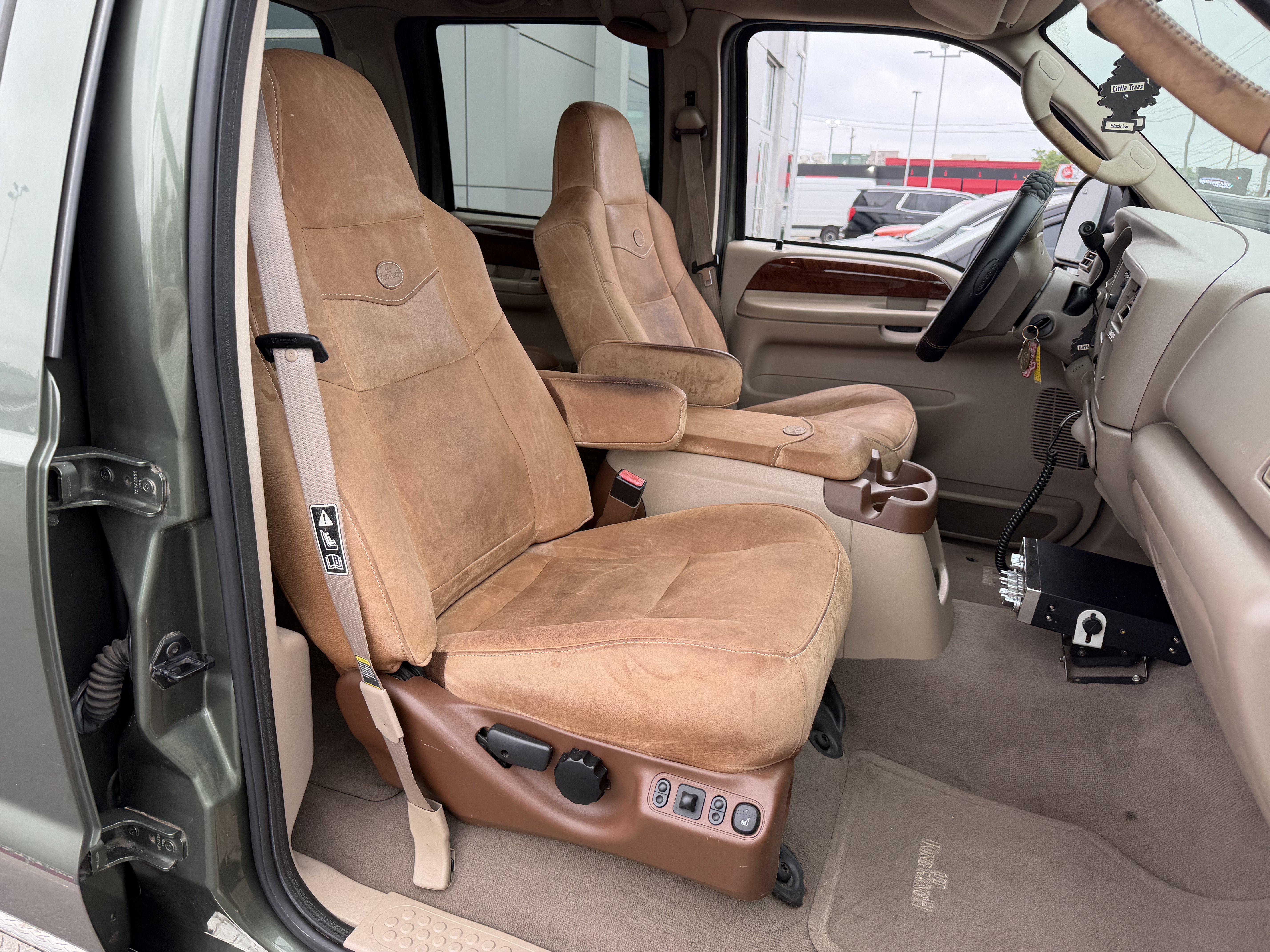 Used 2003 Ford F350 Lariat AWD/4WD image 20