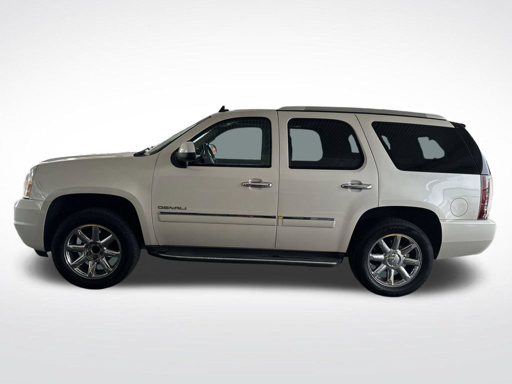 Used 2014 GMC Yukon Denali RWD image 3