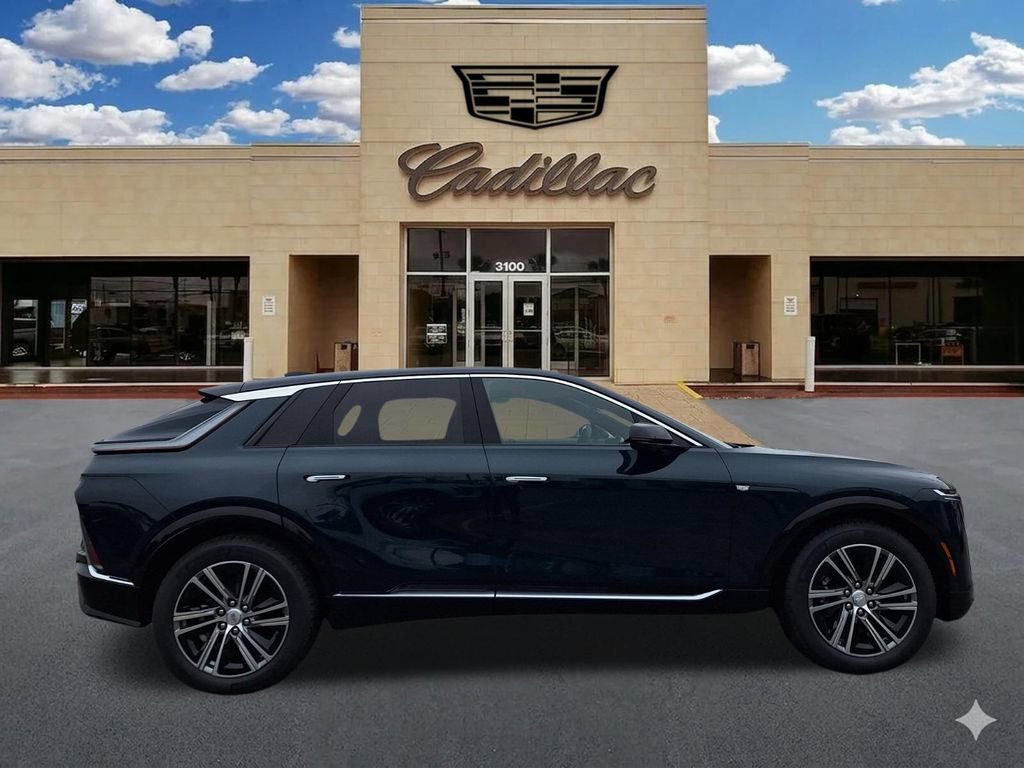 New 2026 Cadillac Lyriq Premium Luxury RWD image 2