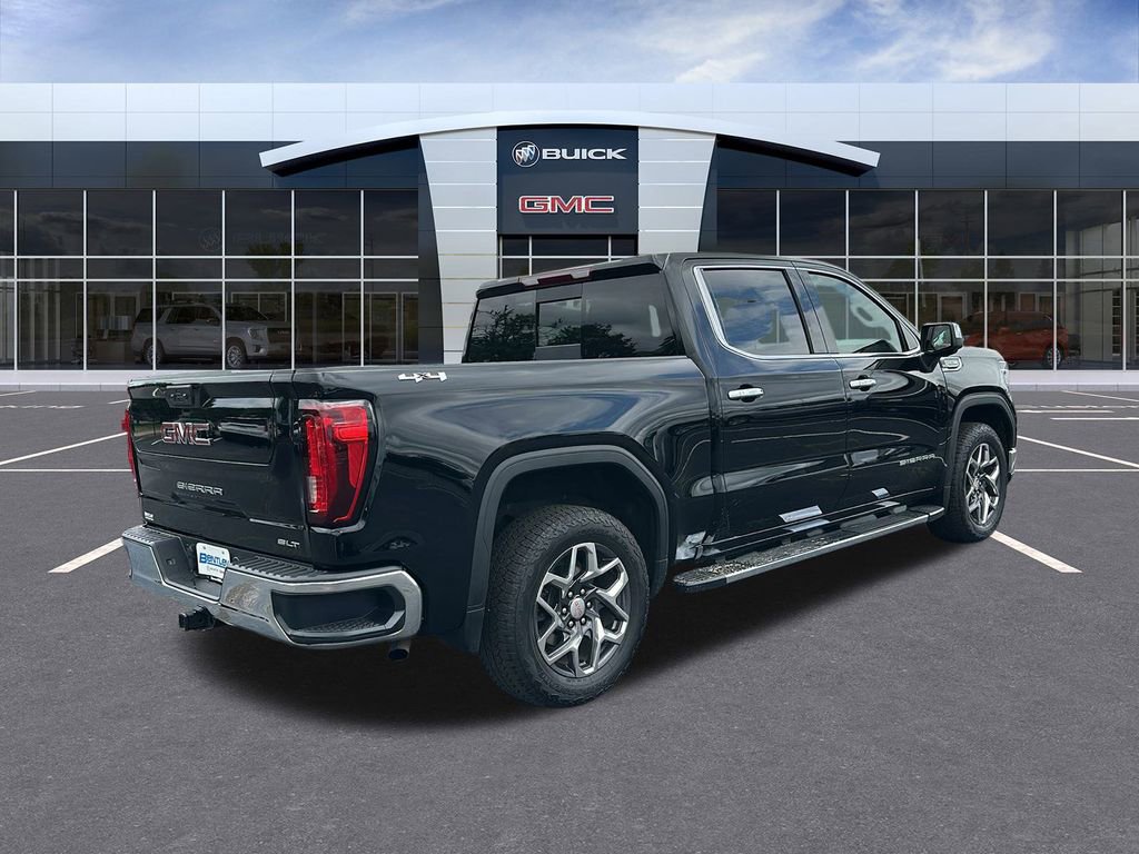 Used 2024 GMC Sierra 1500 SLT w/ SLT Premium Package AWD/4WD image 5