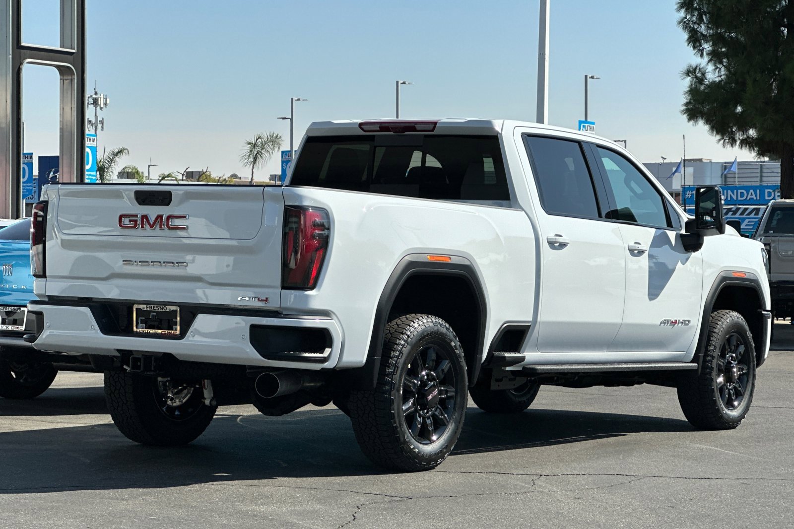 New 2026 GMC Sierra 2500 AT4 w/ AT4 Premium Plus Package image 5