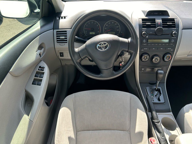 Used 2013 Toyota Corolla S Special Edition image 9