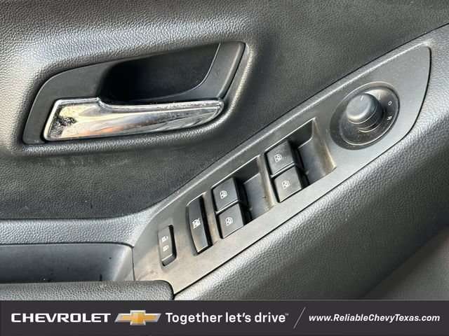 Used 2016 Chevrolet Trax LT w/ LT Convenience Package FWD image 22