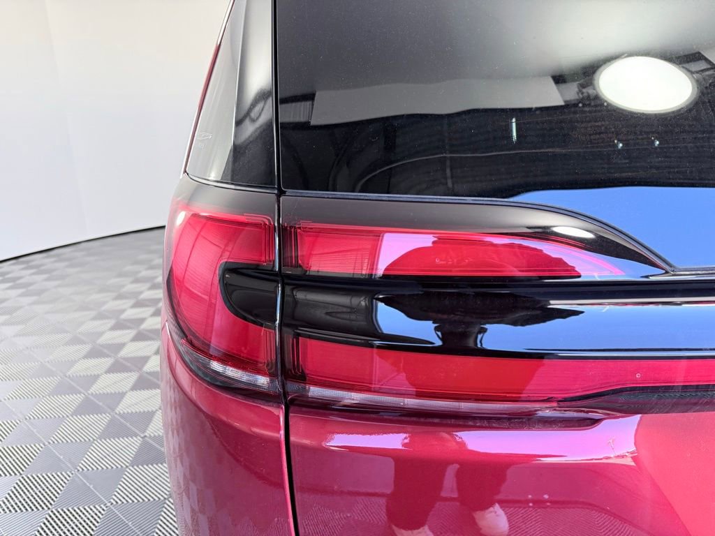 New 2026 Chrysler Pacifica Select image 21