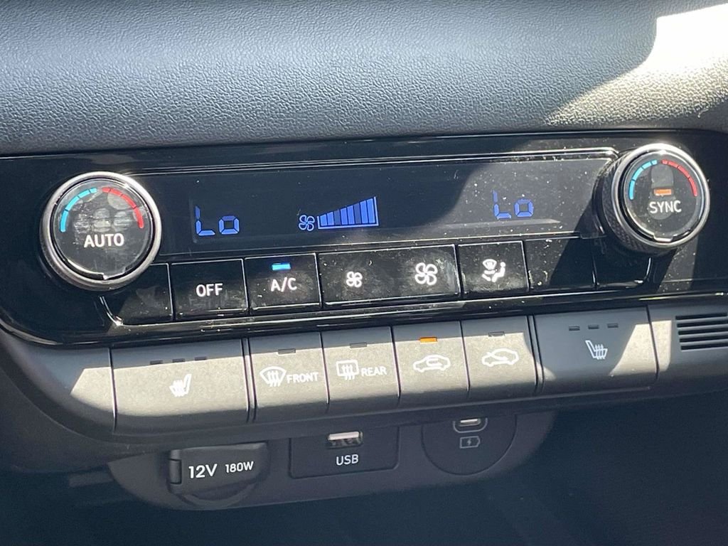 New 2026 Hyundai Elantra SEL Sport FWD image 19