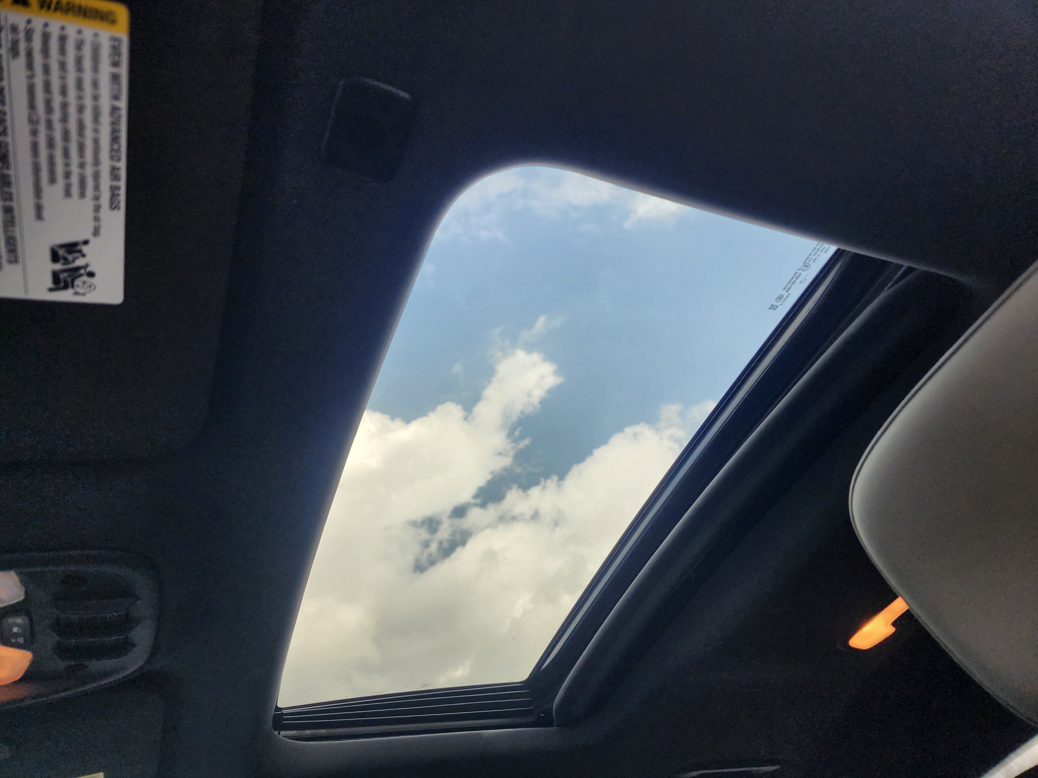 Used 2024 Chevrolet Colorado ZR2 w/ Technology Package image 24