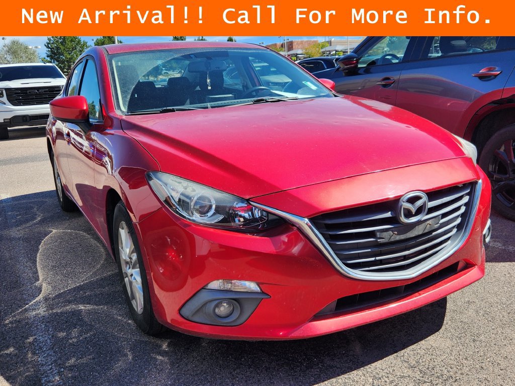 Used 2016 MAZDA MAZDA3 i Touring w/ Popular Equipment Package FWD image 11