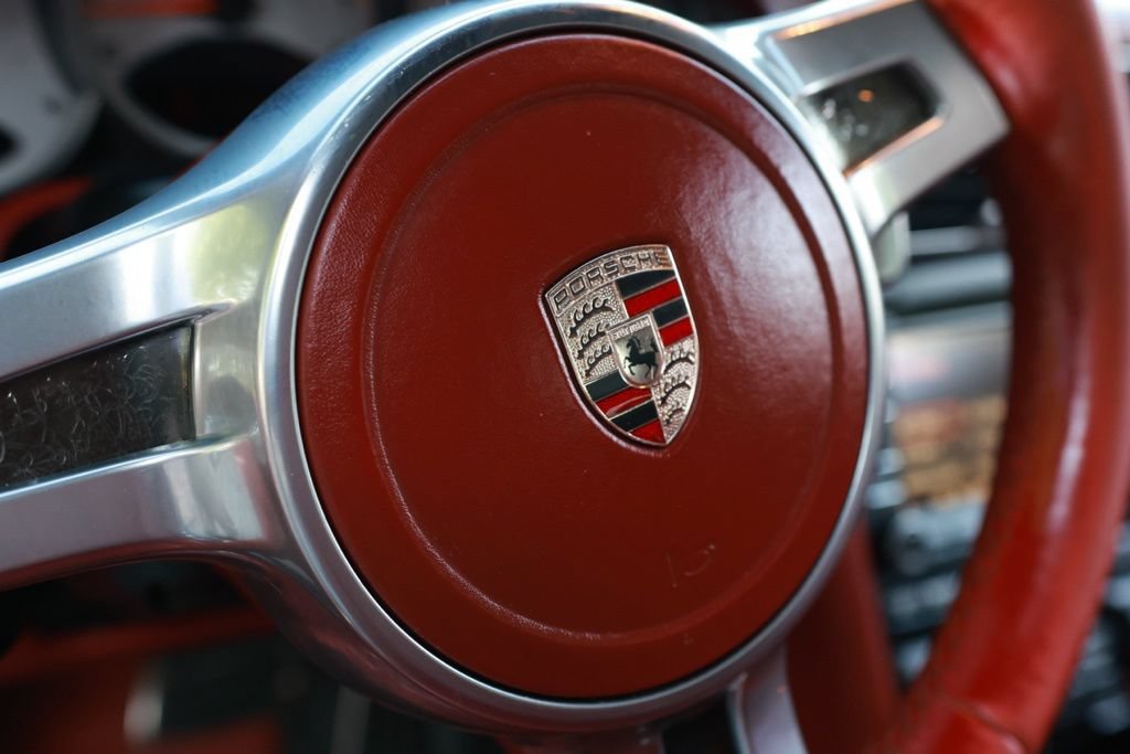 Used 2010 Porsche 911 Turbo AWD/4WD image 36