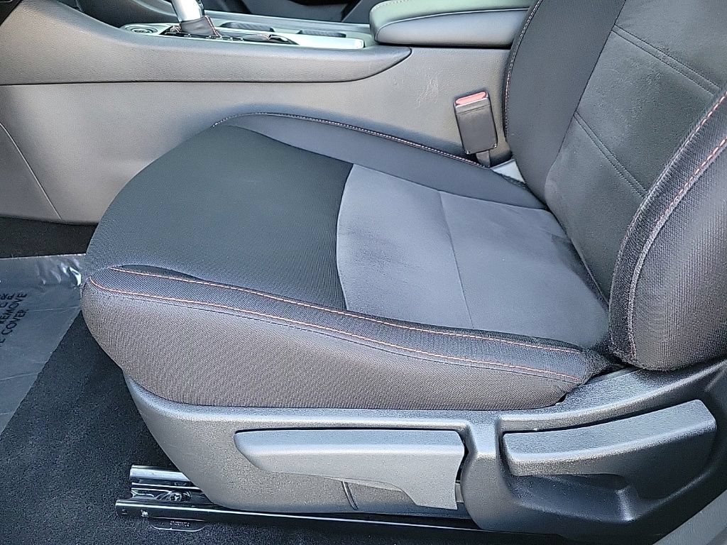Certified 2024 Nissan Sentra SR FWD image 11