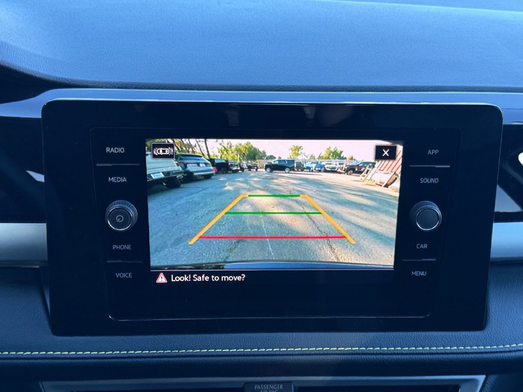 New 2027 Volkswagen Taos Sport AWD/4WD image 15