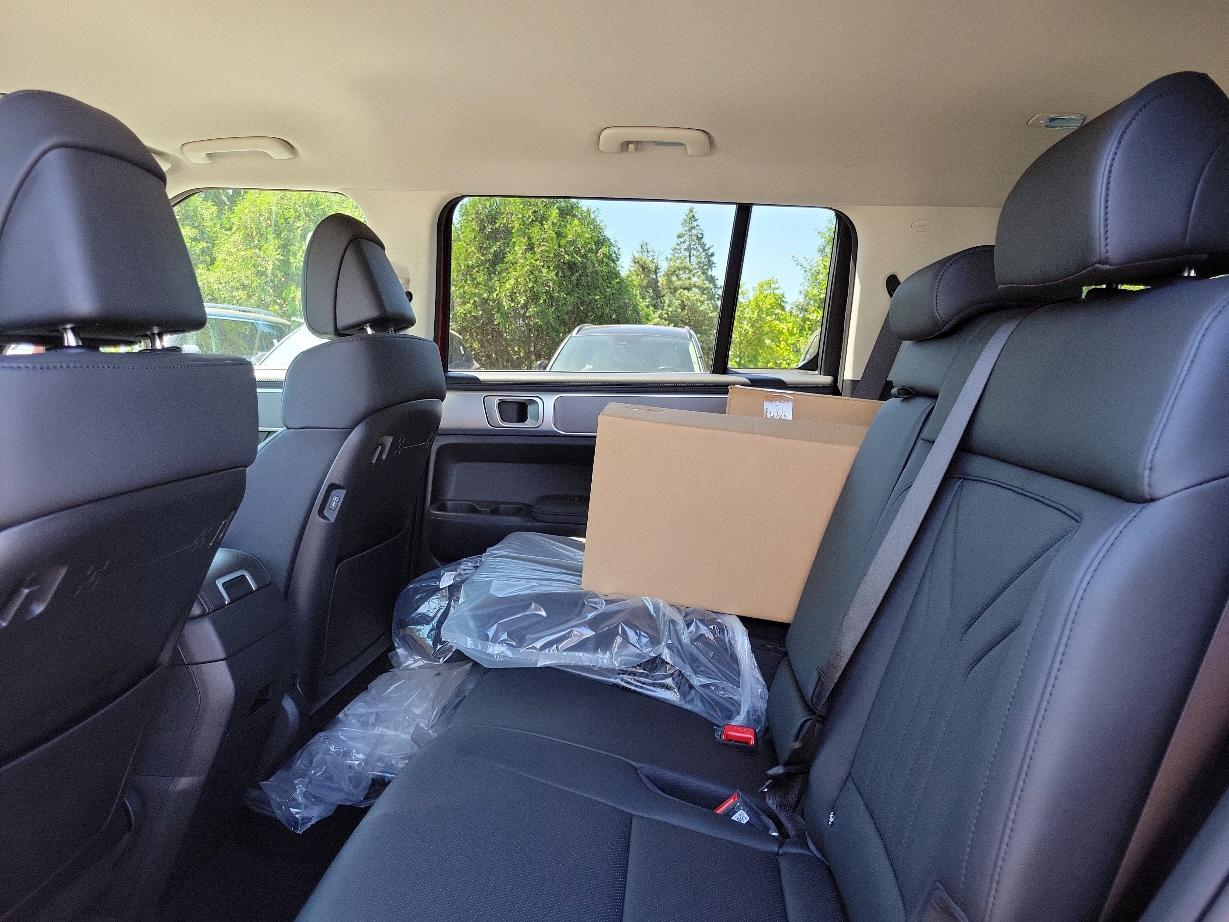 New 2026 Hyundai Santa Fe SEL AWD/4WD image 12