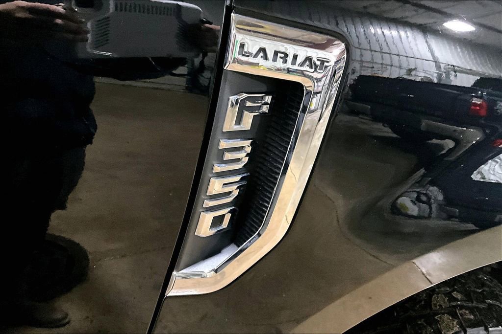 Used 2017 Ford F350 Lariat w/ Lariat Value Package image 27