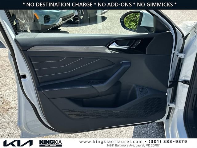 Used 2024 Volkswagen Jetta SEL FWD image 19