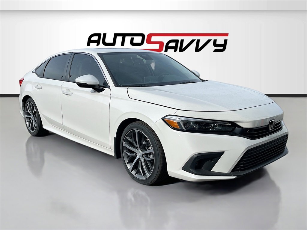 Used 2024 Honda Civic Touring image 1